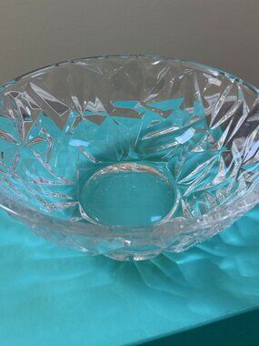 Tiffany & Co. Vintage Rock Cut Crystal Bowl 9” x 3.5” + Original Box